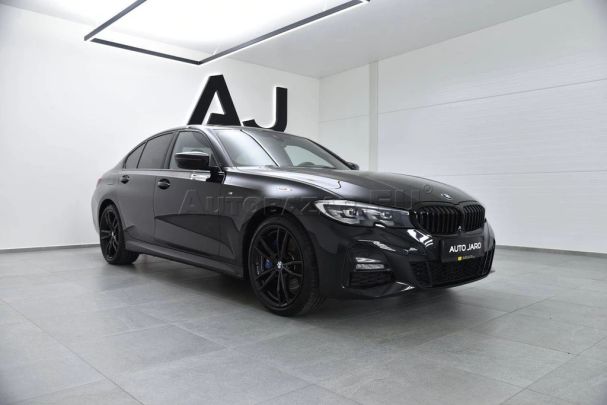 BMW 330 e M Sport 215 kW image number 2