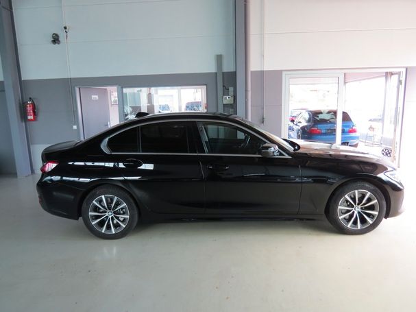 BMW 330d xDrive 195 kW image number 8