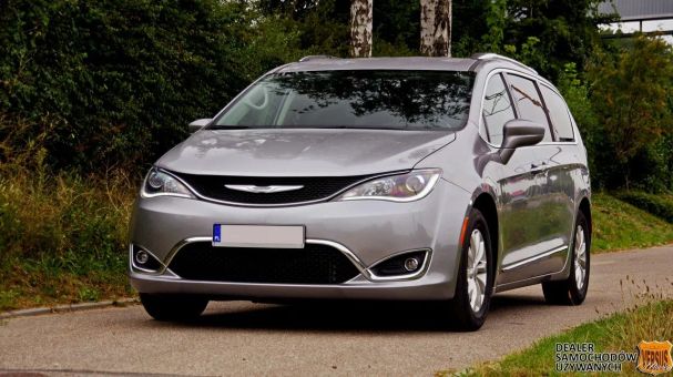 Chrysler Pacifica 210 kW image number 1