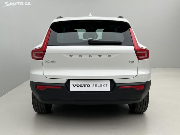 Volvo XC40 T2 95 kW image number 11