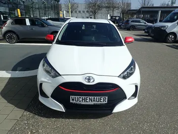 Car image 2
