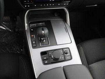 Car image 28