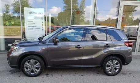 Car image 5