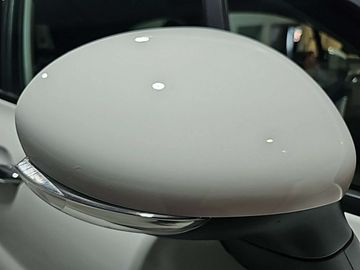 Car image 31