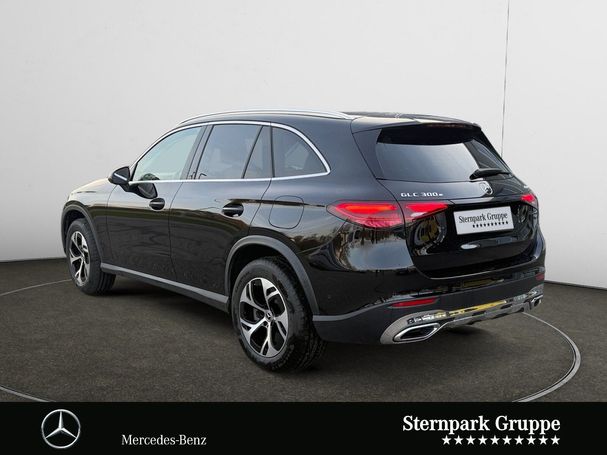 Mercedes-Benz GLC 300 e Avantgarde 230 kW image number 4