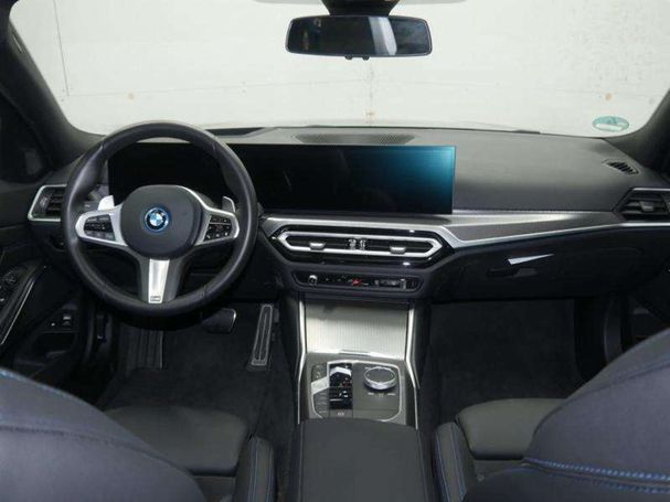 BMW 330 Touring e xDrive 215 kW image number 6