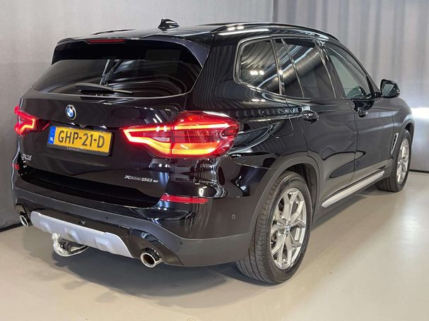 BMW X3 xDrive30e M 215 kW image number 2