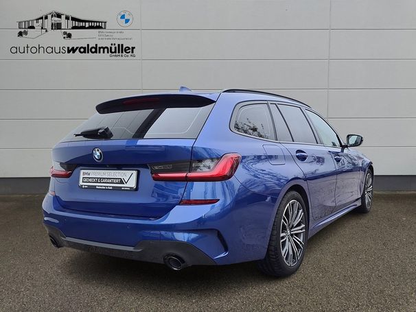 BMW 330i Touring xDrive 190 kW image number 4