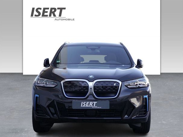 BMW iX3 M Sport Impressive 210 kW image number 13