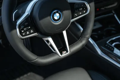 Car image 42