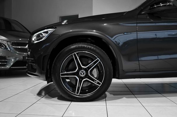 Mercedes-Benz GLC 300 de 4Matic 225 kW image number 22