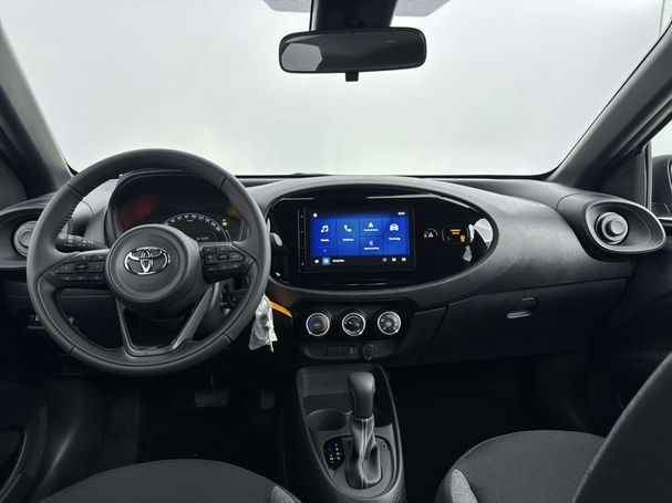 Toyota Aygo X 1.0 VVT-i CVT 53 kW image number 4