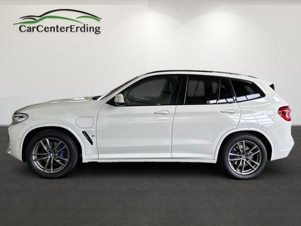 BMW X3 xDrive30e M Sport 215 kW image number 6