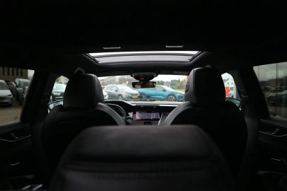 Car image 45