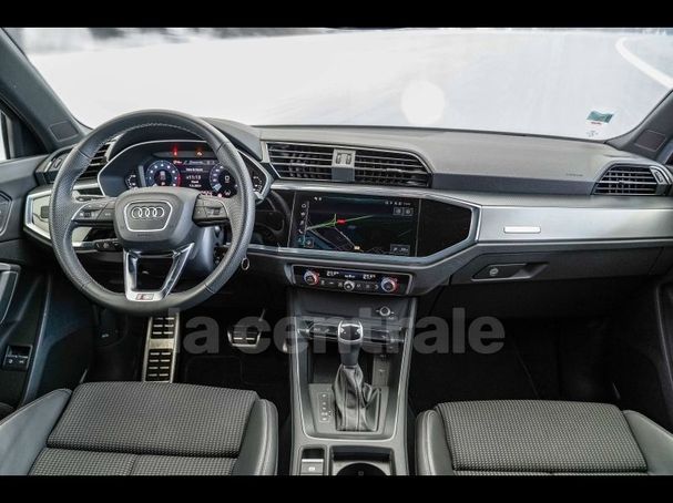 Audi Q3 1.4 TFSIe S tronic S-line 180 kW image number 19