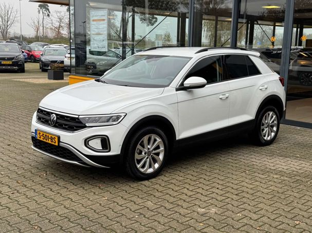 Volkswagen T-Roc 1.0 TSI T-Roc 81 kW image number 6