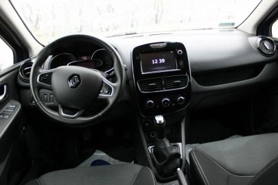 Car image 40