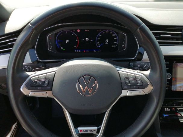 Volkswagen Passat Variant 2.0 TDI Elegance 4Motion DSG 147 kW image number 13