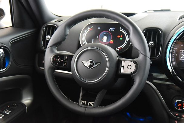 Mini Cooper Countryman Mini Yours Trim 100 kW image number 13