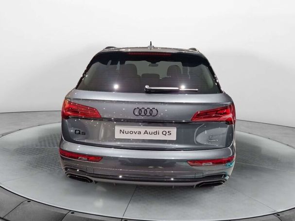 Audi Q5 55 TFSIe quattro S tronic 220 kW image number 3