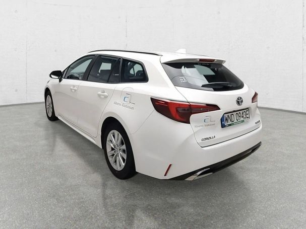 Toyota Corolla Touring Sports 90 kW image number 4