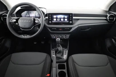 Car image 30
