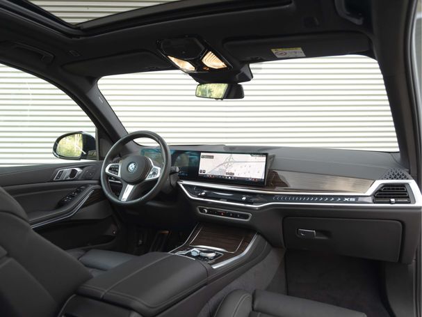 BMW X5 50e xDrive 360 kW image number 4