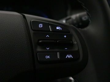 Car image 36