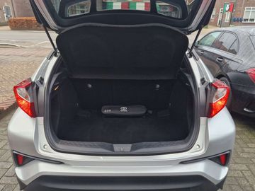 Car image 21