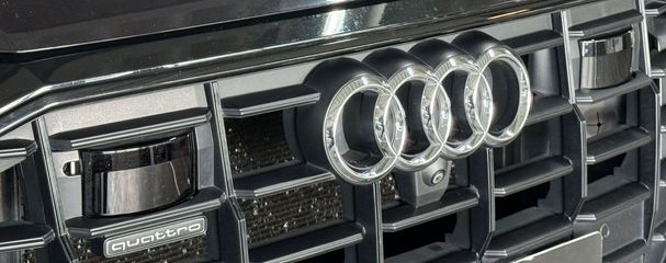 Audi Q8 50 TDI quattro S-line 210 kW image number 22