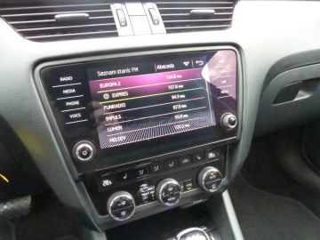 Car image 31