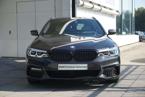 BMW 520i Touring 135 kW image number 2