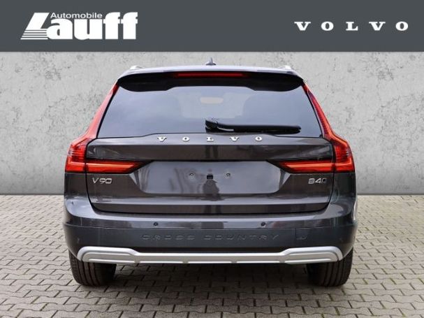 Volvo V90 Cross Country AWD B4 145 kW image number 7