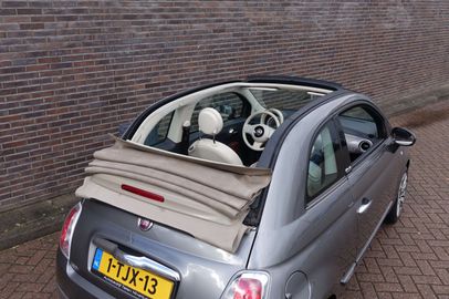 Car image 11