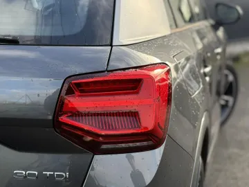 Car image 31