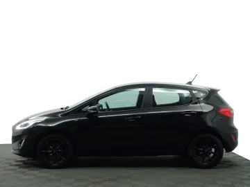 Car image 34