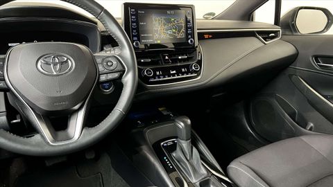 Car image 11