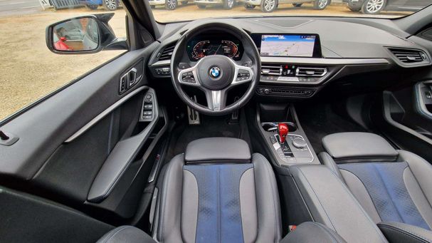 BMW 118i 100 kW image number 17