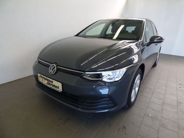 Volkswagen Golf 1.0 eTSI Life DSG 81 kW image number 1