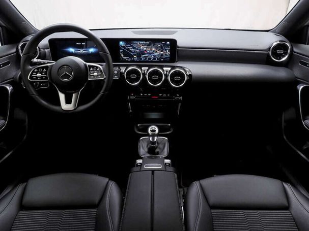 Mercedes-Benz A 180 100 kW image number 4