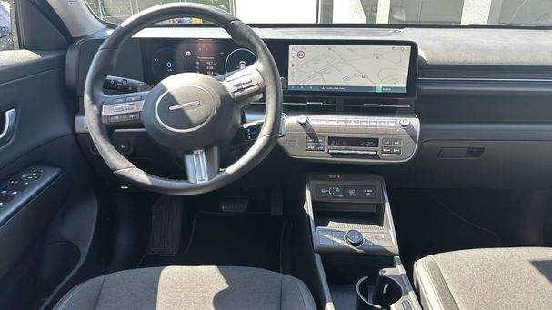 Hyundai Kona Electric 160 kW image number 14