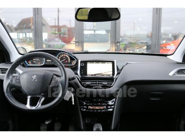 Peugeot 2008 PureTech 110 Allure 81 kW image number 7