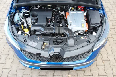 Car image 25