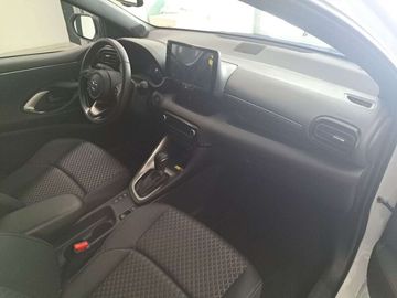 Car image 10