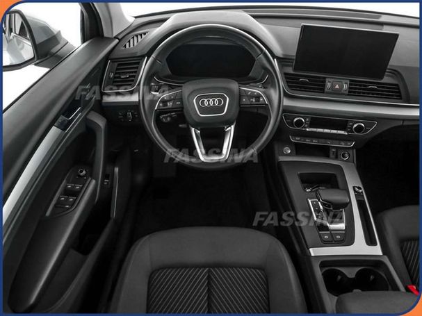 Audi Q5 35 TDI S tronic Advanced Business 120 kW image number 9