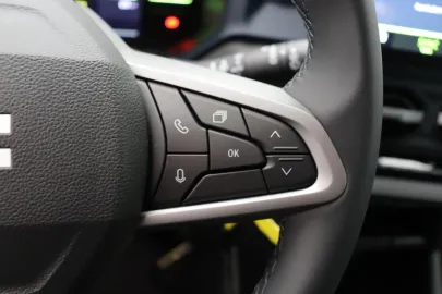 Car image 43