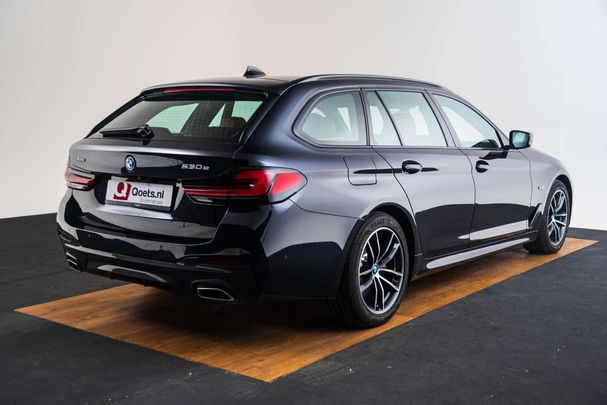 BMW 530 Touring xDrive 215 kW image number 2