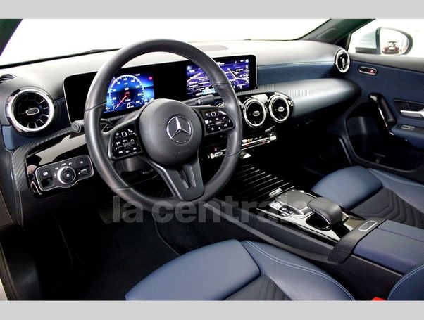 Mercedes-Benz A 180 100 kW image number 19