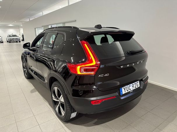 Volvo XC40 Recharge AWD 304 kW image number 2