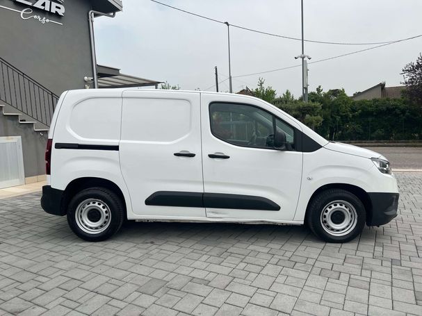 Toyota Proace City 1.5 Comfort 75 kW image number 8